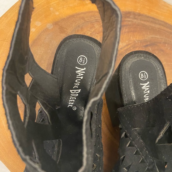 Nature Breeze Stenciled Cut Out Peep Toe Booties - Picture 6 of 11